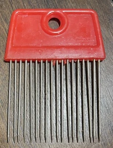 Vintage Plastic Handle Onion Holder Hong Kong - Picture 1 of 2