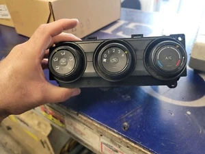 2012-2014 Subaru Impreza Manual 2.0L A/C Climate Heater Temperature Control OEM - Picture 1 of 1