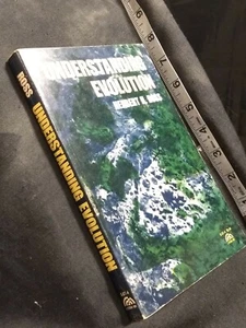 UNDERSTANDING EVOLUTION ROSS, Herbert H Englewood Cliffs: Prentice-Hall, . 1966 - Picture 1 of 2