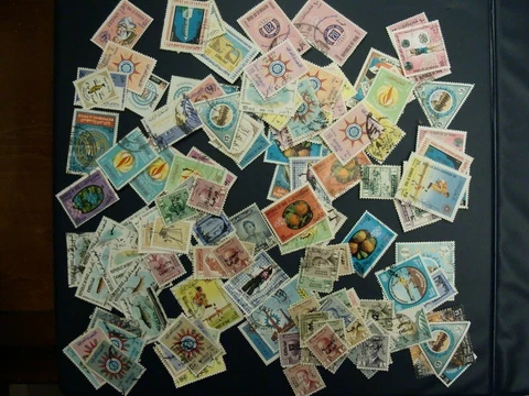 IRAQ  COLLECTION OF 140+ USED STAMPS , NICE STARTER LOT Cover