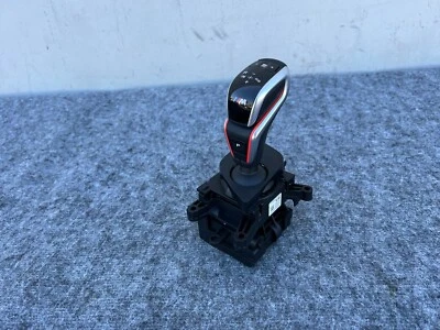CONJUNTO PERILLA SELECTORA DE CAMBIOS TRANSMISIÓN BMW M5 F90 (2018-2020) OEM Foto 1 de 4
