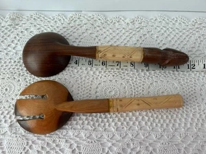 VTG Unique Tribal Carved Wood & Bone Handles Utensils Salad Serving Set 11" - Picture 1 of 5
