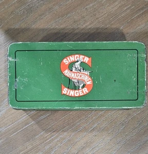 Vintage and Rare GERMAN Singer Sewing Accessories Tin box - Picture 1 of 11