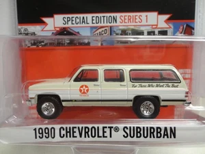 Greenlight 1990 CHEVY SUBURBAN Tan & White '90 TEXACO Series 1 - Picture 1 of 3