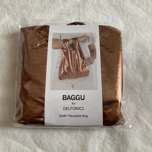Baggu Delfonics Baby Eco Tasche Metallic Amber Braun Nylon Klein Packbar Gebraucht - Bild 1 von 3