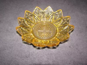 Depression Ware Bernstein Sonnenblumenform Schüssel/Schüssel Karneval Glas 6" "selten" - Bild 1 von 3