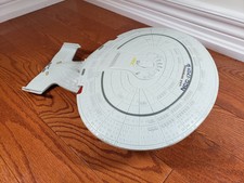 U.S.S. Enterprise 1992 Playmates Star Trek Space Ship 15" Inch USS - Vintage!!!!