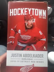Nuevo Justin Abdelkader Bobblehead 2018-19 serie Detroit Red Wings SGA - Imagen 1 de 2