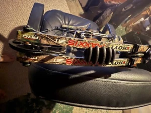 Use Hoyt Maxxis 31 compound bow - Picture 1 of 6