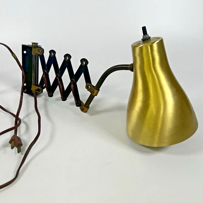 Lámpara de Pared Plegable Acordeón Industrial Tijera Tono Latón Años 30 MCM (PROBADA) Foto 1 de 4