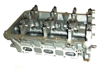 3L8E-BB Ford Engine Cylinder Head 2001-2008 Taurus Sable Escape Tribute Mariner  - Image 1 of 4