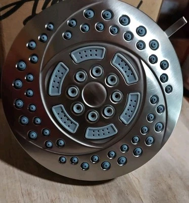 Cabezal de ducha multifunción American Standard acabado níquel satinado 2 GPM hidráulico Foto 1 de 3