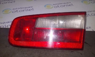 LUCE DI CODA INTERNA DESTRA / INTERIOR / 549831 PER RENAULT LAGUNA II BG0 AUTH - Immagine 1 di 4