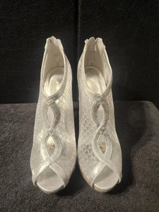 Lasonia Silber Stil M4919 Pumps Stiletto Größe 6 1/2 - Bild 1 von 10