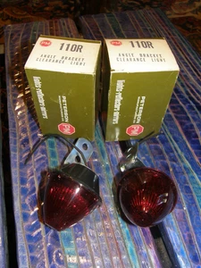 Vtg NOS RED Beehive Clearance Marker Trailer Lights PM 11OR  2 1/4" (B] - Bild 1 von 5