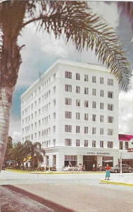Vintage Florida Drewcolor Postcard Hotel Sarasota Downtown - Picture 1 of 2