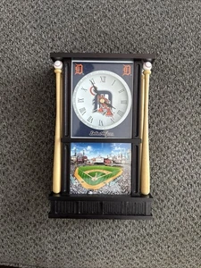 The Danbury Mint Detroit Tigers Baseball Desk Clock Working EUC Clean 2001 VTG - Picture 1 of 11