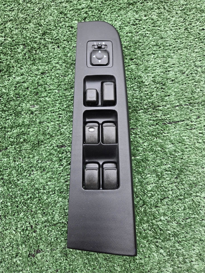 2004 05 2006 Mitsubishi Endeavor Master Power Window Switch Driver Left Door OEM - Image 1 of 4