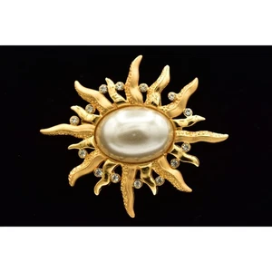 JJ Vintage Sun Pin Brooch Crystal Chunky Pearl Brushed Gold Signed 1980s BinAH - Picture 1 of 12