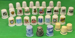32 Of Grandma’s Vintage Thimbles Collection Advertising, States, Art, Graphic - Picture 1 of 14