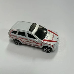 Matchbox BMW X5 BLANCO PERLA NOTARIO POLICÍA  - Imagen 1 de 2
