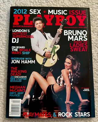 Revista Playboy Abril 2012 The Walking Dead Exclusivo Michonne's Origin Story Foto 1 de 4