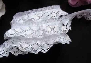 Encaje con volantes, 3/4 pulgadas, color blanco precio por yarda - Imagen 1 de 2