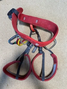 Black Diamond Men's Momentum Harness + Petzl Chalk Bag -Size M (30"-33") 81935 - Picture 1 of 7