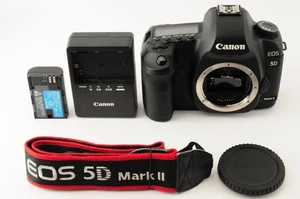 🎦Canon EOS 5D Mark II DSLR fotocamera digitale S/C 12.784【COME NUOVA con cinturino】GIAPPONE #50 - Foto 1 di 17
