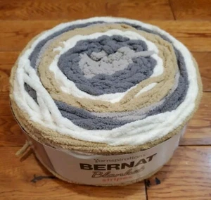 Nueva manta Bernat rayas hilo pastel chenilla orillas súper brumosas  - Imagen 1 de 2