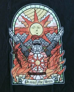 Videojuego Camiseta Diseño Vidrieras Adorar al Sol Talla Hombre Pequeña - Imagen 1 de 2