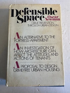 Defensible Space Oscar Newman HCDJ 1st Printing Ex-Library 1972 Urban Design - Picture 1 of 9