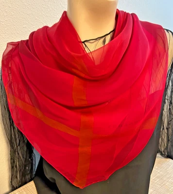 Bufanda de seda cuadrada grande de 54 x 52 pulgadas roja y negra con patrón geométrico - VS-63 Foto 1 de 4