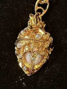 Vintage Joan Rivers Secret Of The Scroll Faberge Egg Locket Gold Tone Necklace - Picture 1 of 13