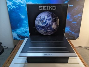 Seiko Dealer Display, Astron Globe/Mirror Stand. - Picture 1 of 18
