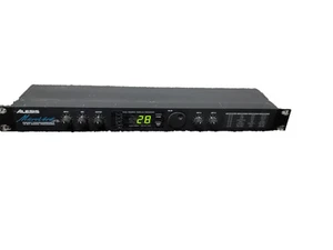 Alesis Microverb 4 Digital Reverb Effects Processor Micro-Verb W/ Power Suppy - Picture 1 of 8