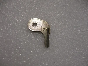 Johnson Evinrude OMC Replacement Ignition Key 73 Series Pistol Grip # 26 - Bild 1 von 2