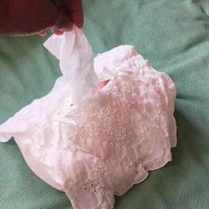 Vintage delicated white Tissue fabric Box cover floral embroidery - Picture 1 of 8