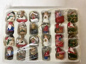 Set of 24 Mini Trims Polystone Mini Christmas Tree Ornaments/pkg decoration - Picture 1 of 3