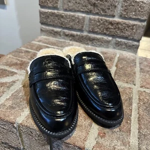 Dolce Vita Harvey Plush Black Patent Mule Womens Size 8.5 - Picture 1 of 16