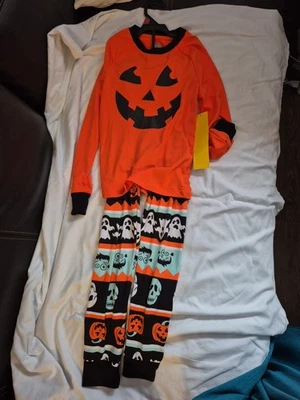 Boys 8 Halloween Pajamas Set Pumpkin Orange Ghosts Skulls Celebrate 2 Piece New - Image 1 of 2
