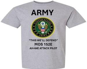 AH-64E ATTACK PILOT* MOS-152E *SHIRT CON EMBLEMA*ESERCITO LICENZA UFFICIALE - Foto 1 di 1