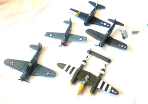 1/72 WW2 aereo pressofuso US Hellcat Corsaire Wildcat Dauntless P38 Lightning  - Foto 1 di 23