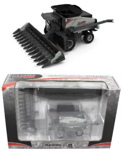 2022 SpecCast Gleaner S98 Toy Combine "Centennial Edition" 1/64 Scale, NIB - Picture 1 of 6