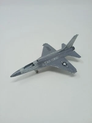 Vintage ERTL Diecast U.S. Air Force USAF F-16 Fighter Jet Airplane NO PILOT  - Image 1 of 4