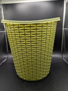 Vintage FESCO #7626 Harvest Gold Faux Wicker Plastic Wastebasket Trash Can Bin - Picture 1 of 5