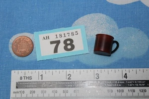 DRAGON 1:6th SCALE WW2  British Mug/ Cup - some marks CB1206e - Picture 1 of 3