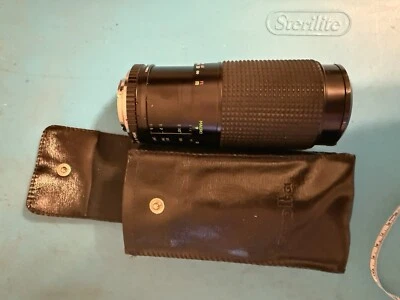 Camera lens ADG 80-200mm 1:3.9 MC Macro Zoom Lens #83935916 55MM & Storage Case - Image 1 of 4