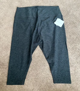 Beyond Yoga Womens Spacedye High Waist Capri Leggings Black Charcoal Size 3X $95 - Picture 1 of 5