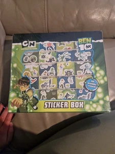 Caja de pegatinas Ben 10 200 pegatinas reutilizables nuevas niños regalo de Navidad Reino Unido - Imagen 1 de 2